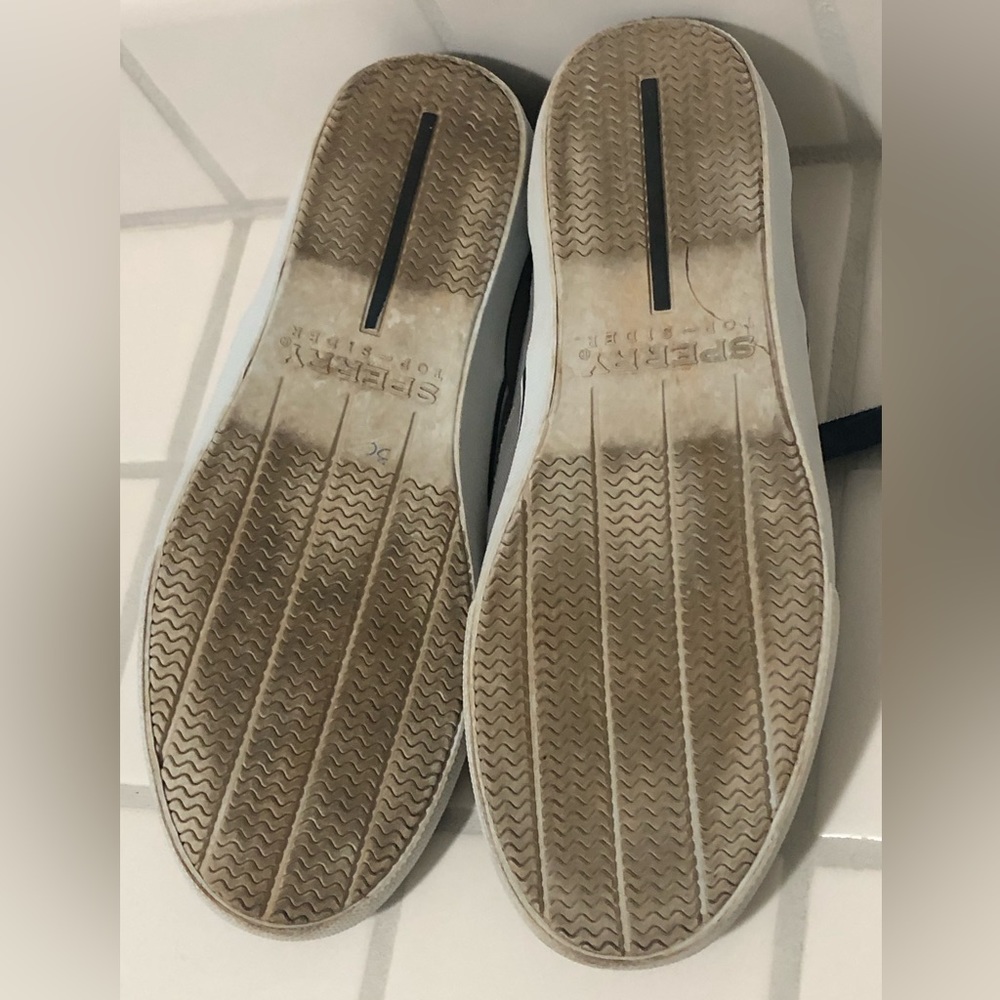 Sperry Topsiders - Picture 4 of 5